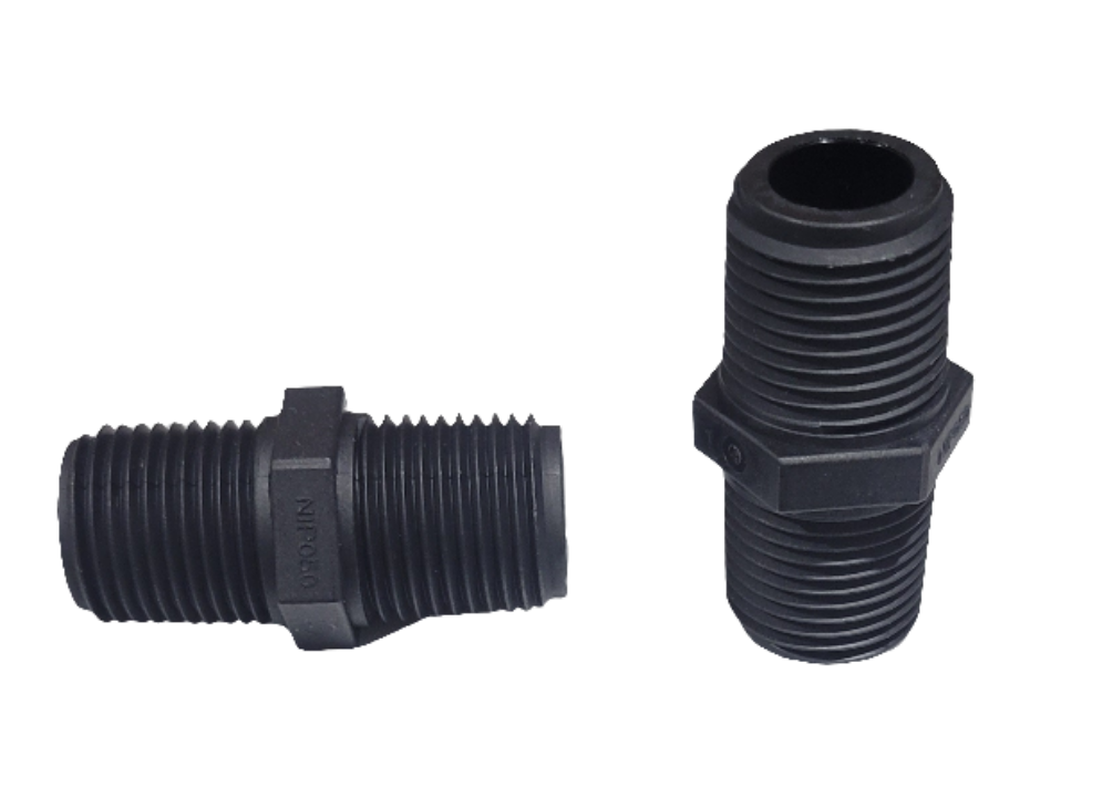 Banjo 1/2" Short Poly Nipple — BNIP050SH