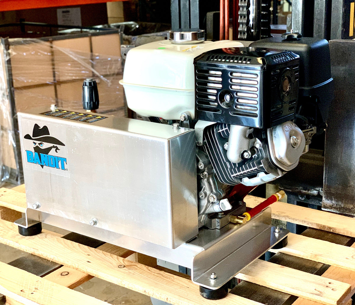 Bandit belt-drive pressure washer with Honda GX390 engine